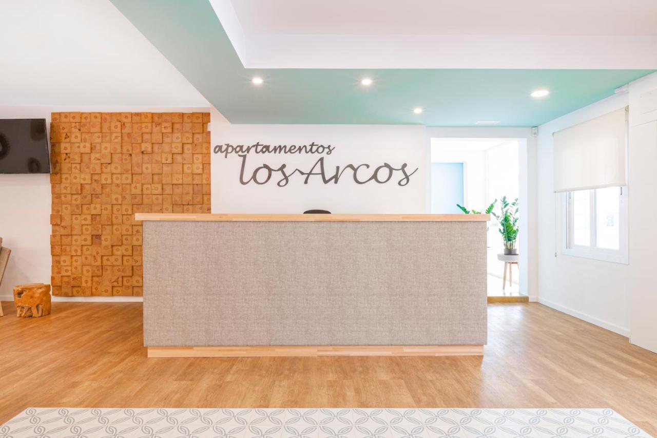 Apartamentos Los Arcos 산타 에우랄리아 데 리오 외부 사진